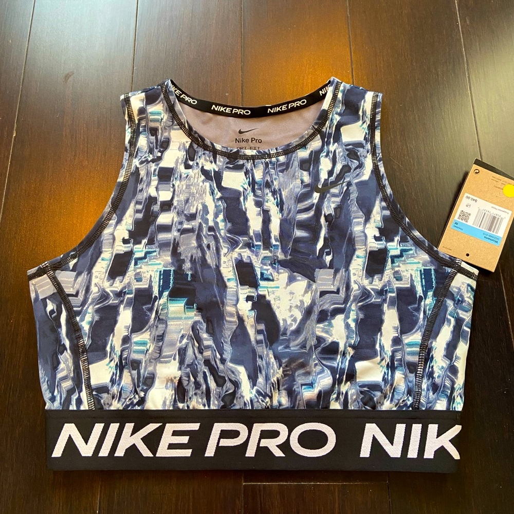 NIKE PRO DRI FIT ATHLETIC BRA IN SIZE MEDIUM